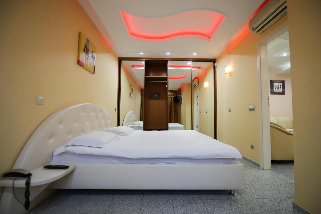 Prestige Apart-Hotel Kişinev Dış mekan fotoğraf