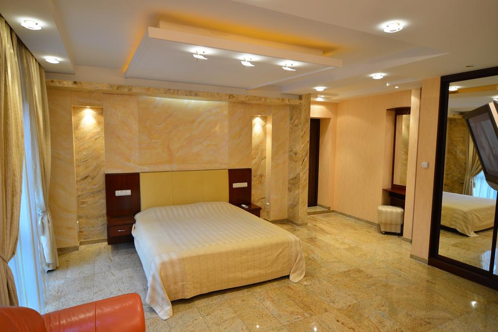 Prestige Apart-Hotel Kişinev Dış mekan fotoğraf